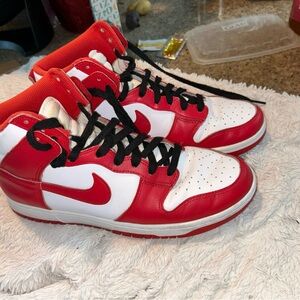 Nike Red and White Dunks Sneakers with Black Laces